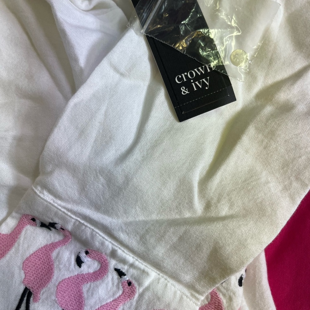 NWT Flamingo 🦩 on White Button-down Shirt - Picture 4 of 6